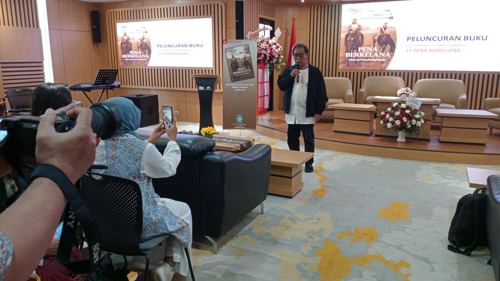 Gerak Literasi Sekolah Dan Peluncuran Buku 17 Pena Berkelana